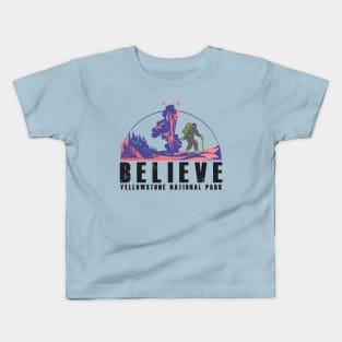 Believe!! Bigfoot hiking in Yerllowstone National Park - Bigfoot in Yellowstone Kids T-Shirt